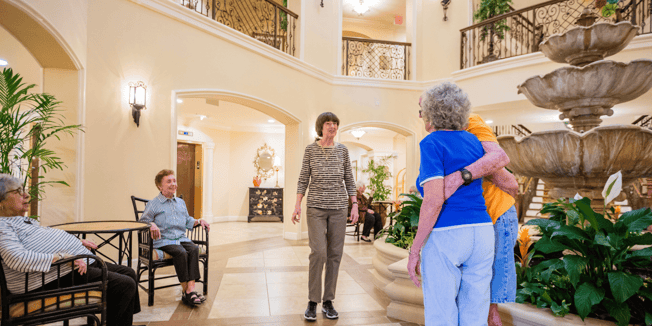 Residents gathering at Cedarhurst Senior Living