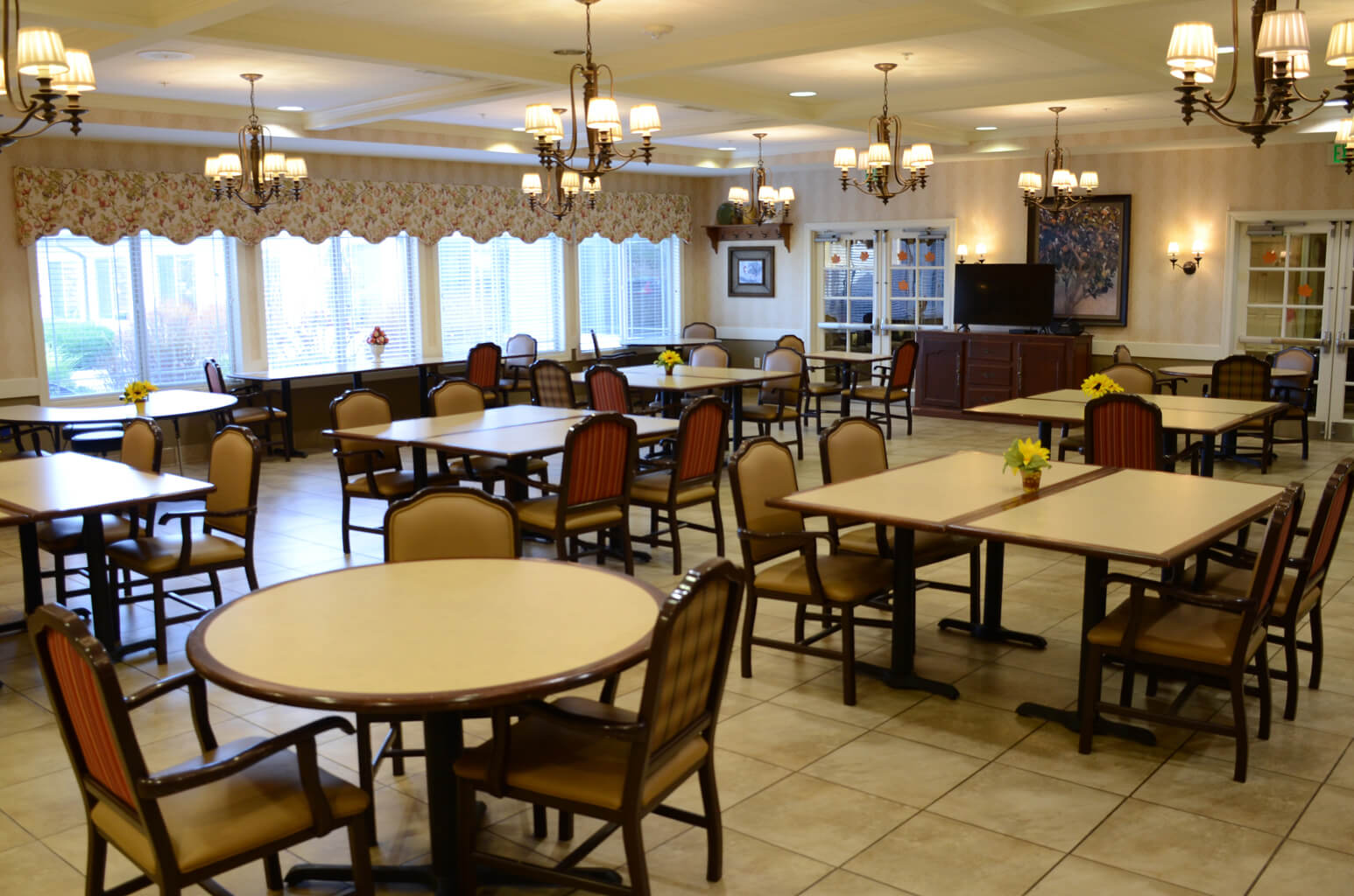 Cedar Creek of High Plains Dining Room