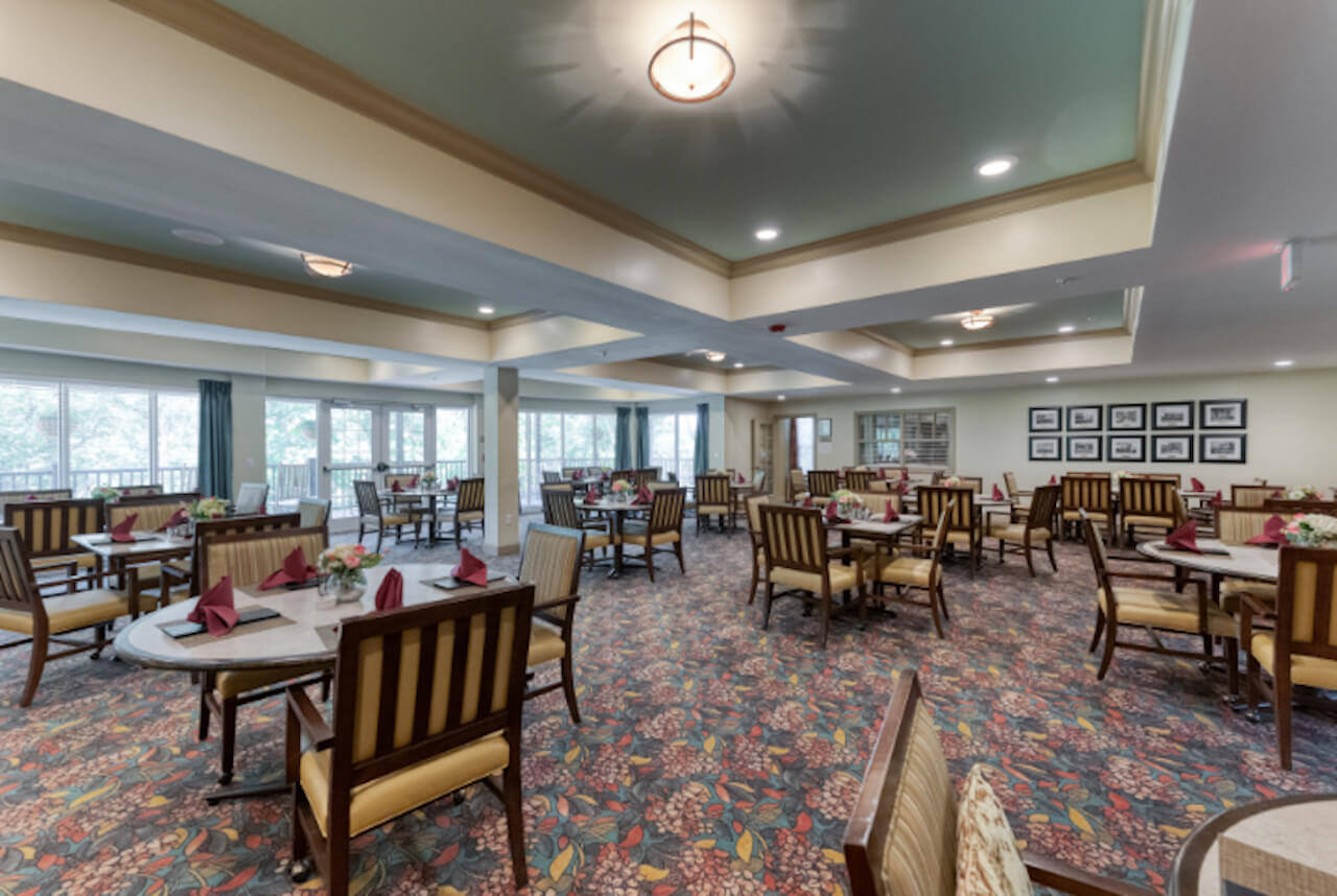 Cedarhurst of Columbia - Dining Room