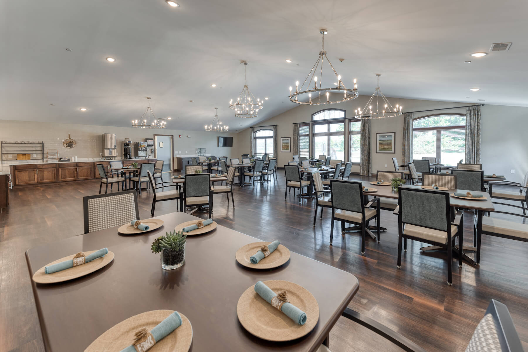 Cedarhurst of Highland - Dining Room