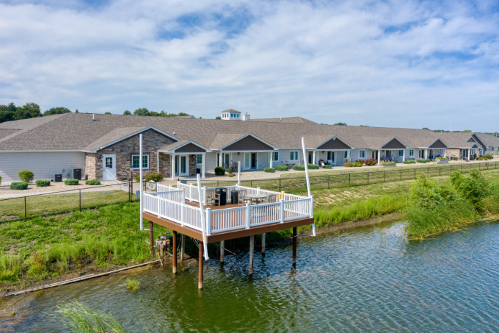 Cedarhurst of Jacksonville - Lake Dock