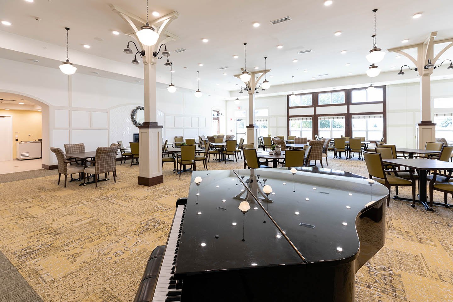 Cedarhurst of La Vista - Dining Room