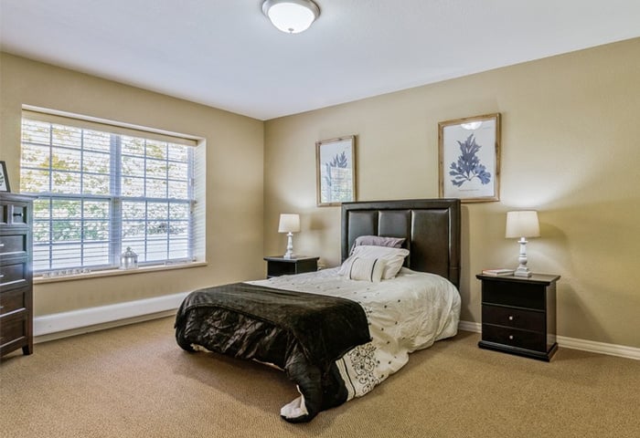 Cedar Creek of Bloomington Bedroom