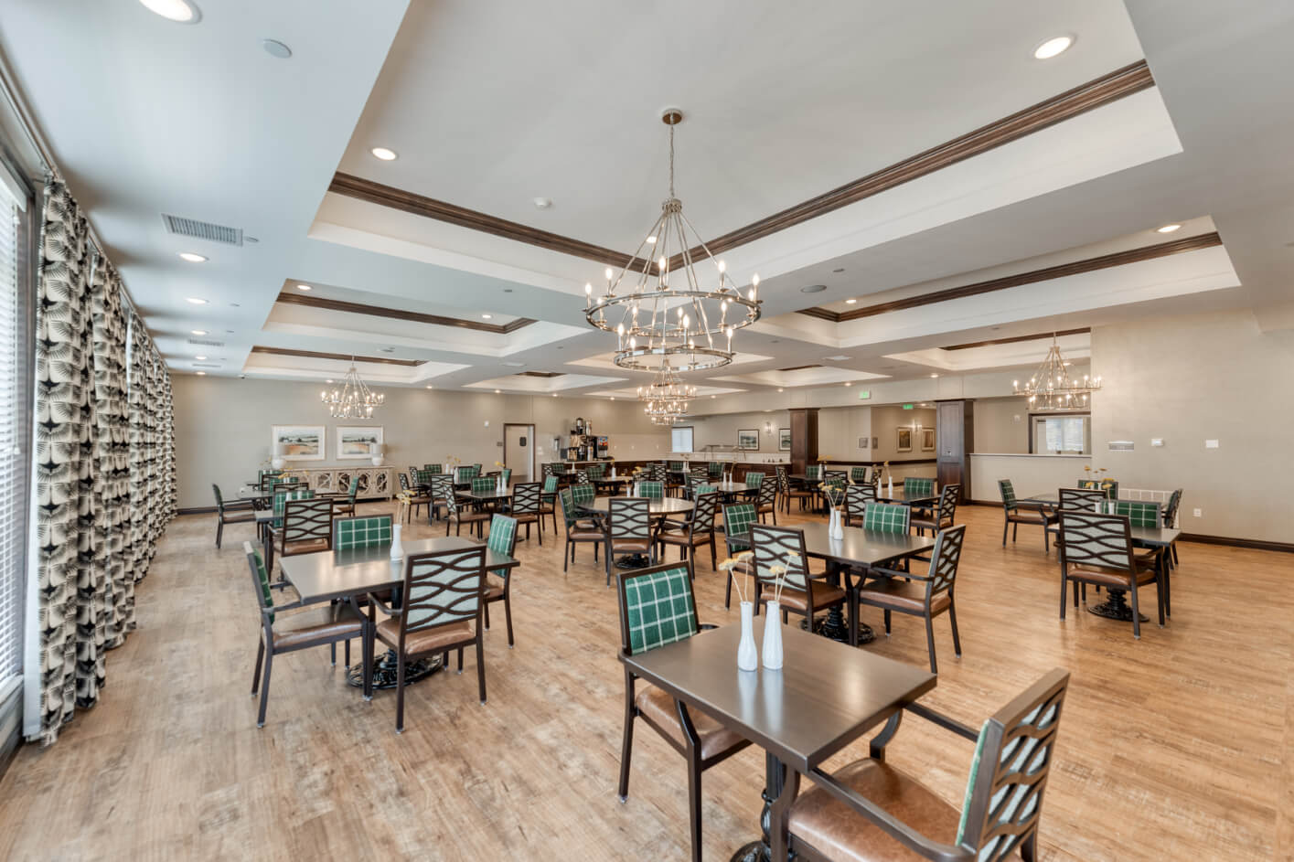 Cedarhurst of Owensboro - Large Dining Room