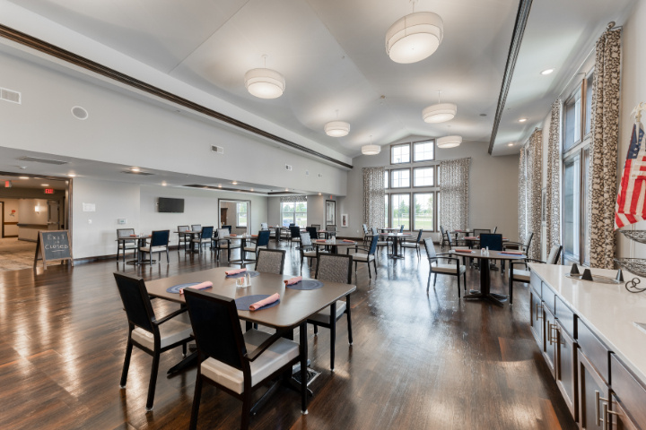 Cedarhurst of Yorkville - Dining Room